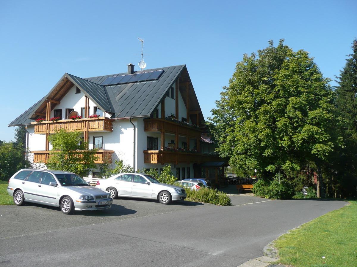 Hotel Bergblick วาร์เมนชไตนาค ภายนอก รูปภาพ